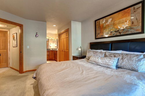 Photo 3 - Boulder Creek 3 Bedrooms BCC-1101 by KBM