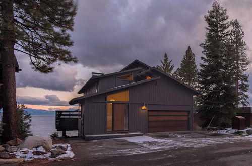 Photo 39 - Lakeview by Avantstay Private Waterfront Cabin on Lake Tahoe w/ Hot Tub & Views