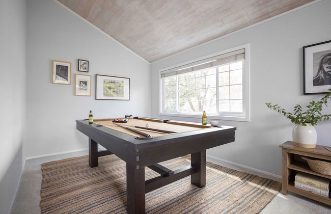 Black Oak by Avantstay Modern & Chic Santa Rosa Hideaway With Pool Table, & Fire Pit - Foto 27