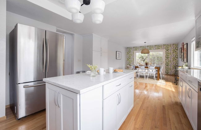 Black Oak by Avantstay Modern & Chic Santa Rosa Hideaway With Pool Table, & Fire Pit - Foto 19