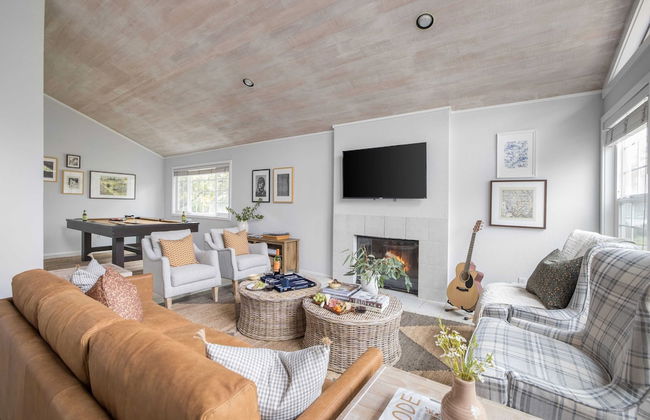 Black Oak by Avantstay Modern & Chic Santa Rosa Hideaway With Pool Table, & Fire Pit - Foto 1