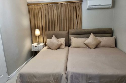 Photo 3 - Savoy Lodge - Standard Double Room 7