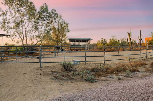 Photo 24 - Ironwood by Avantstay Secluded Ranch Home w/ Pool & Private Horse Stables