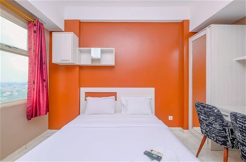 Foto 1 - Warm And Cozy Stay Studio Apartment Margonda Residence 2
