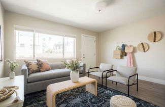 Photo 1 - Seashore VI by Avantstay Cozy La Jolla Flat 5mins From the Beach