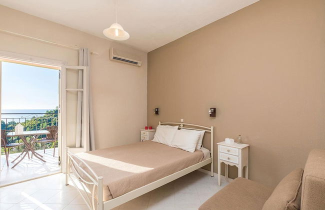 Studio Apartments With sea View and Pool - Pelekas Beach Corfu - Foto 3
