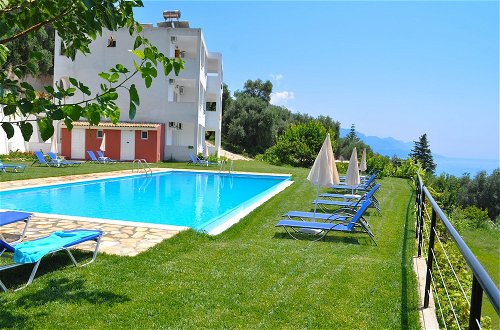 Foto 9 - Apartments and Studio With Swimming Pool and Sea View in Pelekas Beach, Corfu