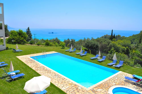 Foto 17 - Luxury Apartment by the Pool - Pelekas Beach, Corfu