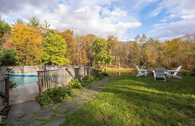 Cortland by Avantstay Charming Heritage Estate w/ Private Lake & Pool - Foto 26