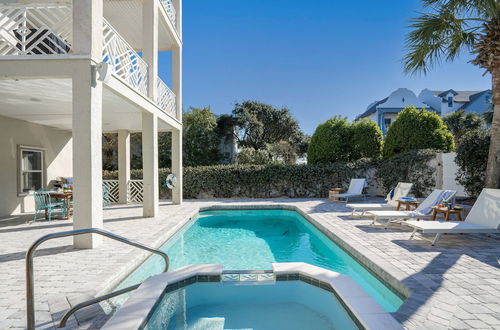 Photo 37 - Topsail by Avantstay Bright Beachside Getaway w/ Pool & Ocean Views