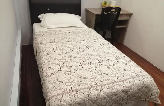 Single Room in Kuching Center - Photo 2