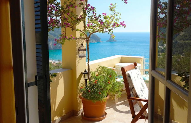 Natalia Loft Apartment C With Panoramic sea Views of Agios Gordios bay - Foto 1