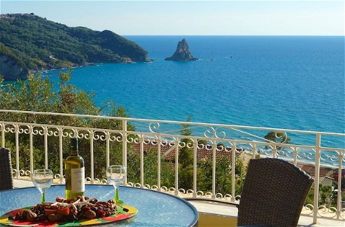 Foto 34 - Natalia Loft Apartment C With Panoramic sea Views of Agios Gordios bay