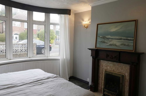 Foto 5 - Lovely 4-bed House in Nottingham