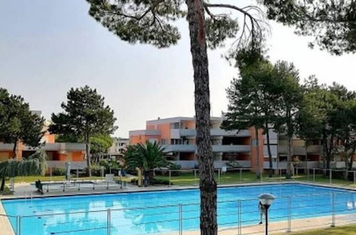 Foto 11 - Modern Apartment - Pool - Tennis Courts by Beahost Rentals