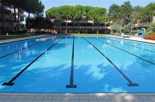 Foto 7 - Modern Apartment - Pool - Tennis Courts by Beahost Rentals