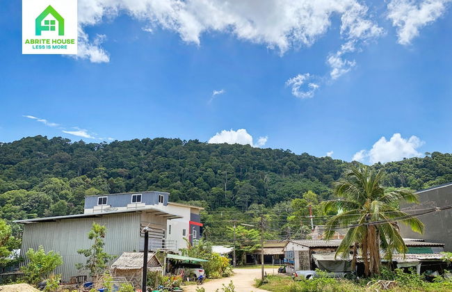 Tiny House on Koh Lanta Only 2 Minutes Walk to the Beach - Foto 23
