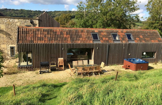 Large Boutique Holiday House With hot tub Near Bath - Foto 26