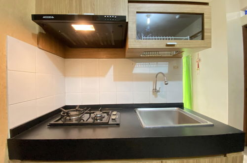 Photo 15 - Cozy 3Br Furnished Apartment At Gateway Ahmad Yani Cicadas