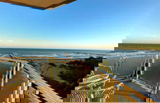 Photo 1 - Wonderful Beachfront Apartment - Beahost