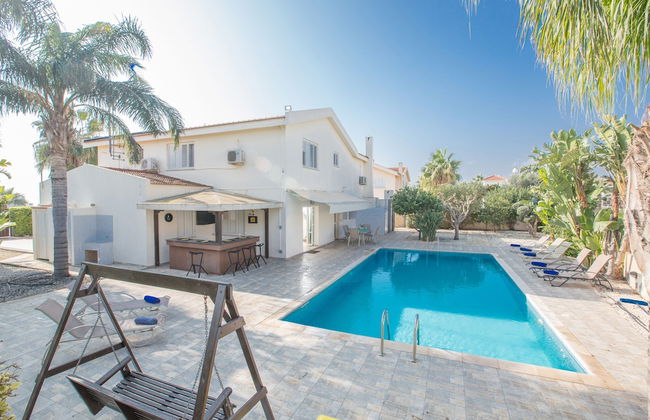 Ayia Napa Holiday Villa At26 - Foto 1