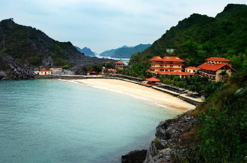 Photo 1 - Halong Overnight In Cat Ba Island