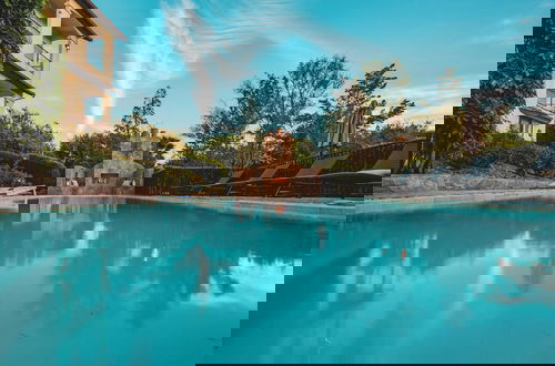 Photo 22 - De Luz by Avantstay 5 Acre Estate w/ Lake, Pool & Hot Tub