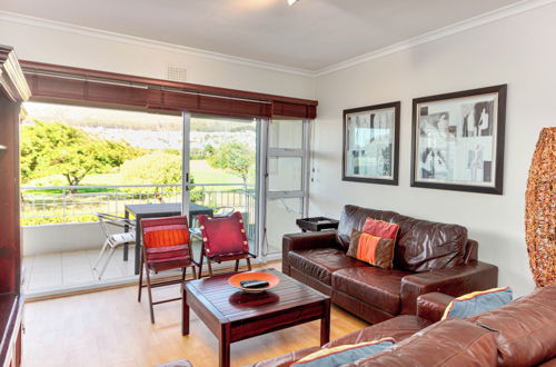 Photo 1 - Mouille Point Mountain View 2 Bedroom