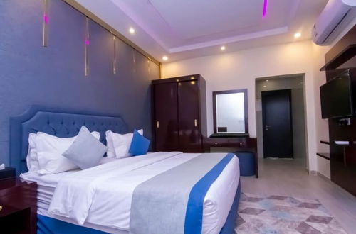 Photo 2 - Al Muteb Suites Al Falah 1