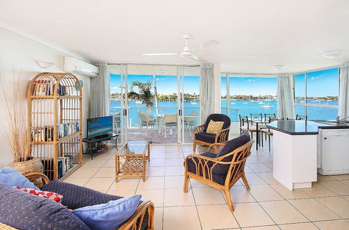 Foto 1 - Amazing Waterfront Views Sunshine Coast H330