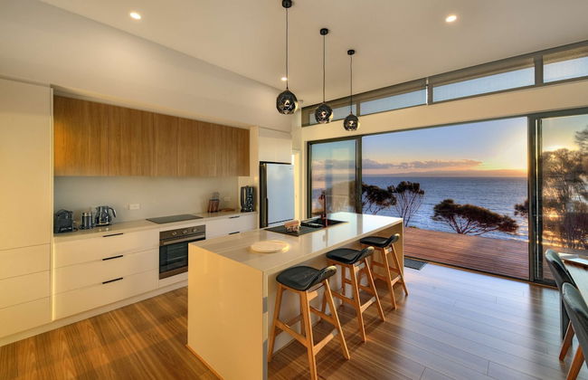 Freycinet Coastal Retreat - Photo 1