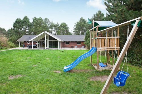 Photo 29 - Spacious Holiday Home in Rødby near Beach