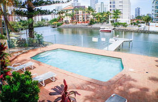 Photo 1 - Surfers Riverside Apartments