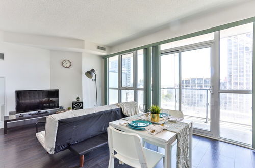 Photo 10 - Stunning Harbourfront Condo