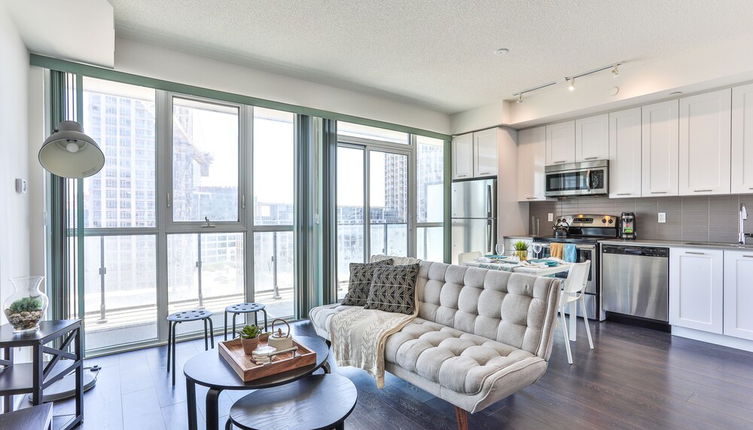 Photo 1 - Stunning Harbourfront Condo