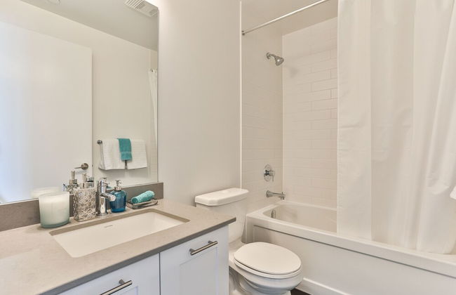 Stunning Harbourfront Condo - Foto 13
