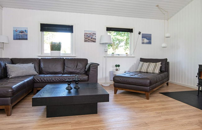 Modern Holiday Home in Juelsminde with Hot Tub - Foto 14