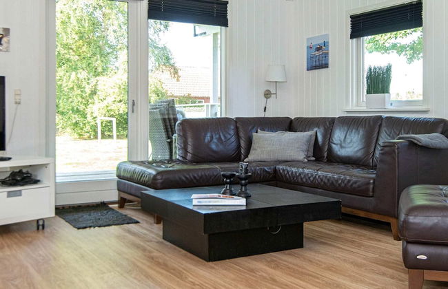 Modern Holiday Home in Juelsminde with Hot Tub - Foto 6