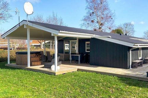 Photo 19 - Modern Holiday Home in Juelsminde with Hot Tub