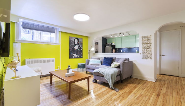 Photo 1 - Colourful 2-bedroom Apartment