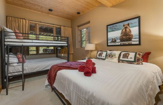 Photo 2 - Luxury Log Chalet | Pool + Private HotTub | Ski In/Out | Overlooking Greywolf GC