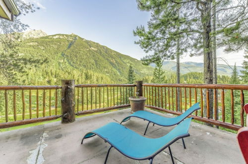 Foto 39 - Luxury Log Chalet | Pool + Private HotTub | Ski In/Out | Overlooking Greywolf GC