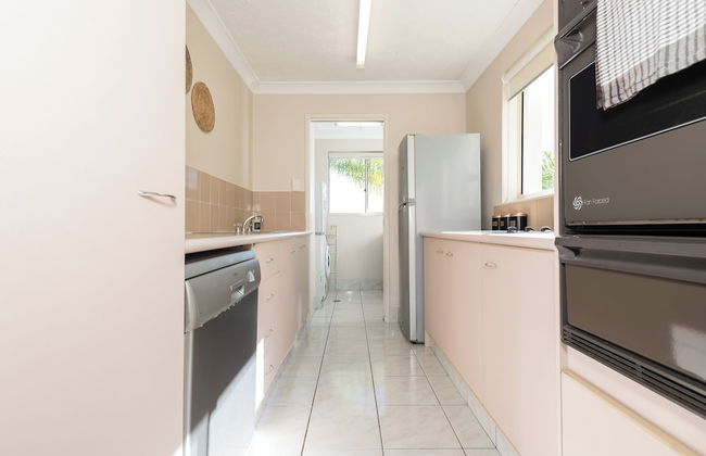 Bayview Beach Holiday Apartments - Foto 26