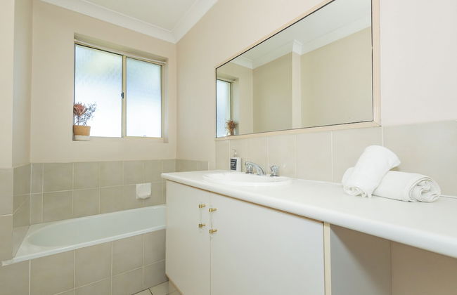 Bayview Beach Holiday Apartments - Foto 59
