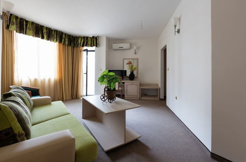 Photo 3 - One Bedroom Apartment with Balcony