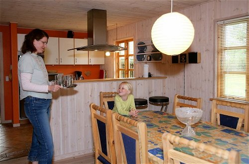 Photo 4 - 8 Person Holiday Home in Rodby