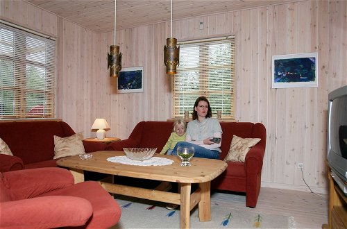 Photo 7 - 8 Person Holiday Home in Rodby