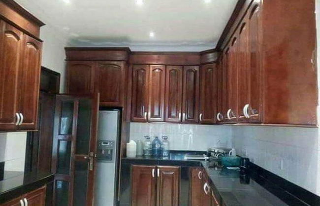 Either for Business or Pleasure Perfect Choice Wail in Kampala - Foto 23