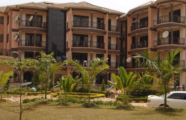 Either for Business or Pleasure Perfect Choice Wail in Kampala - Foto 27