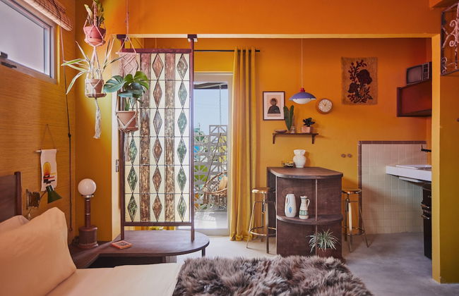 MOOD HAUS by DW - 70's Retro Stays - Foto 22